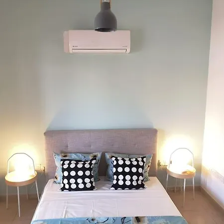 Yippee! At Ermou Square Amazing Location View Λάρνακα