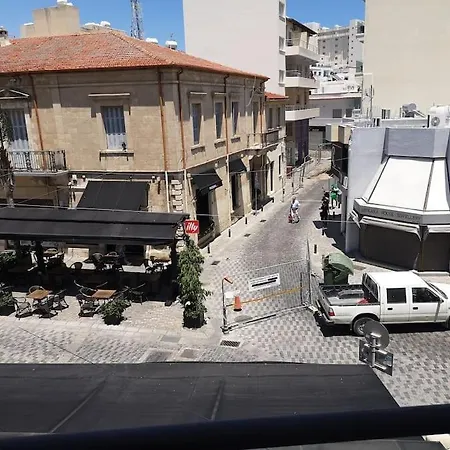 Yippee! At Ermou Square Amazing Location View Larnaka